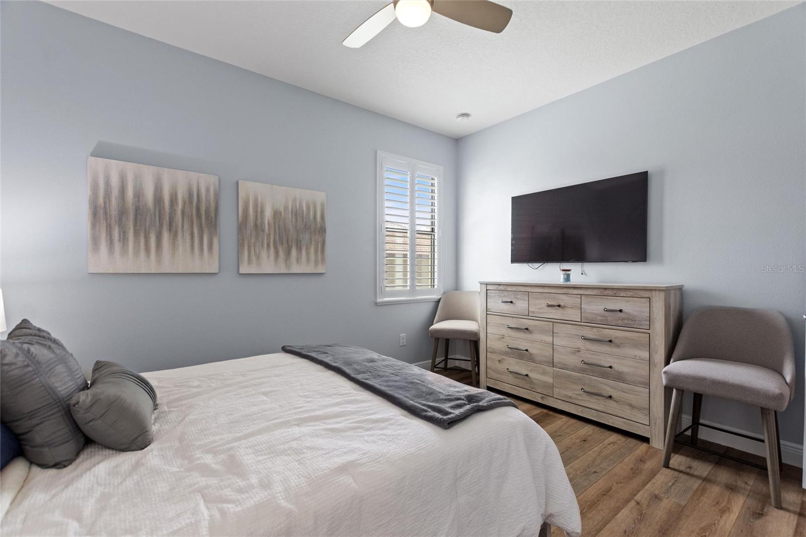 8924 DOVE VALLEY WAY, DAVENPORT, FL, 33896