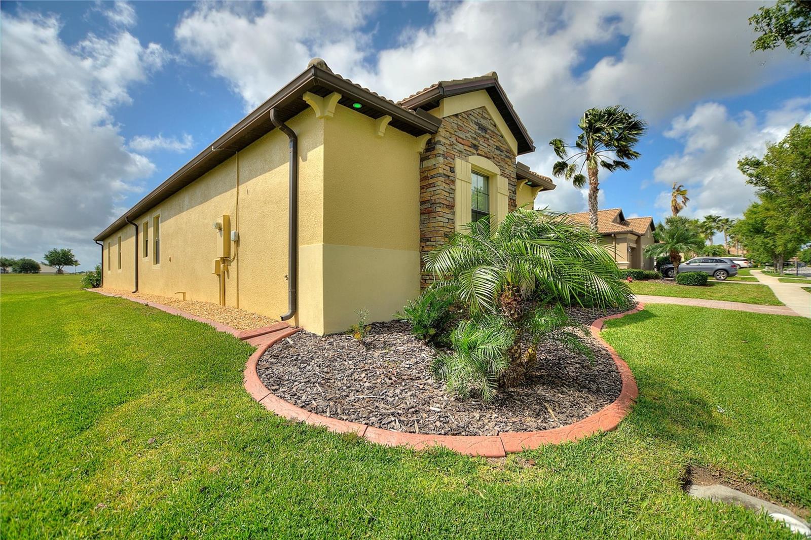 8924 DOVE VALLEY WAY, DAVENPORT, FL, 33896