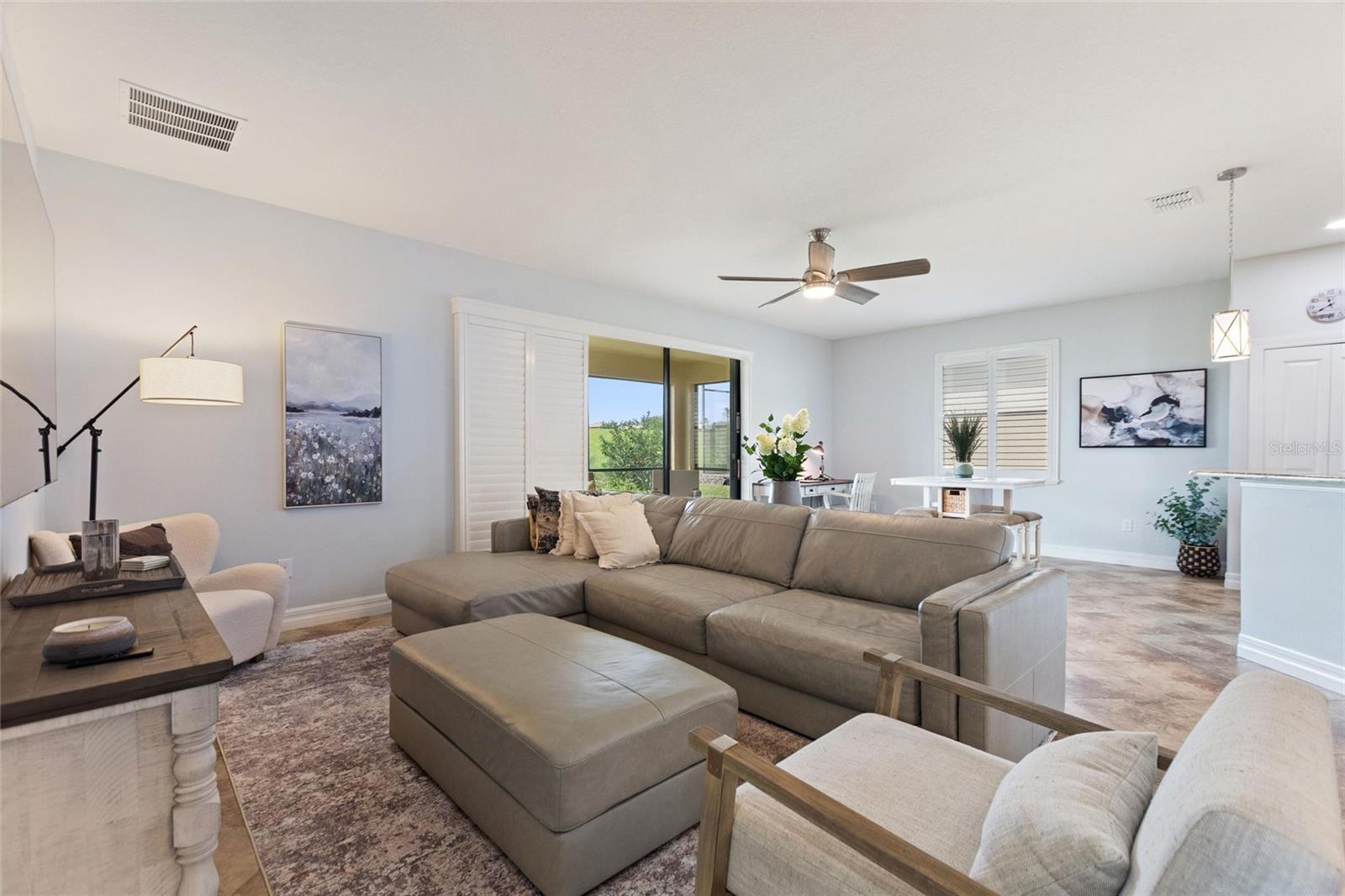 8924 DOVE VALLEY WAY, DAVENPORT, FL, 33896