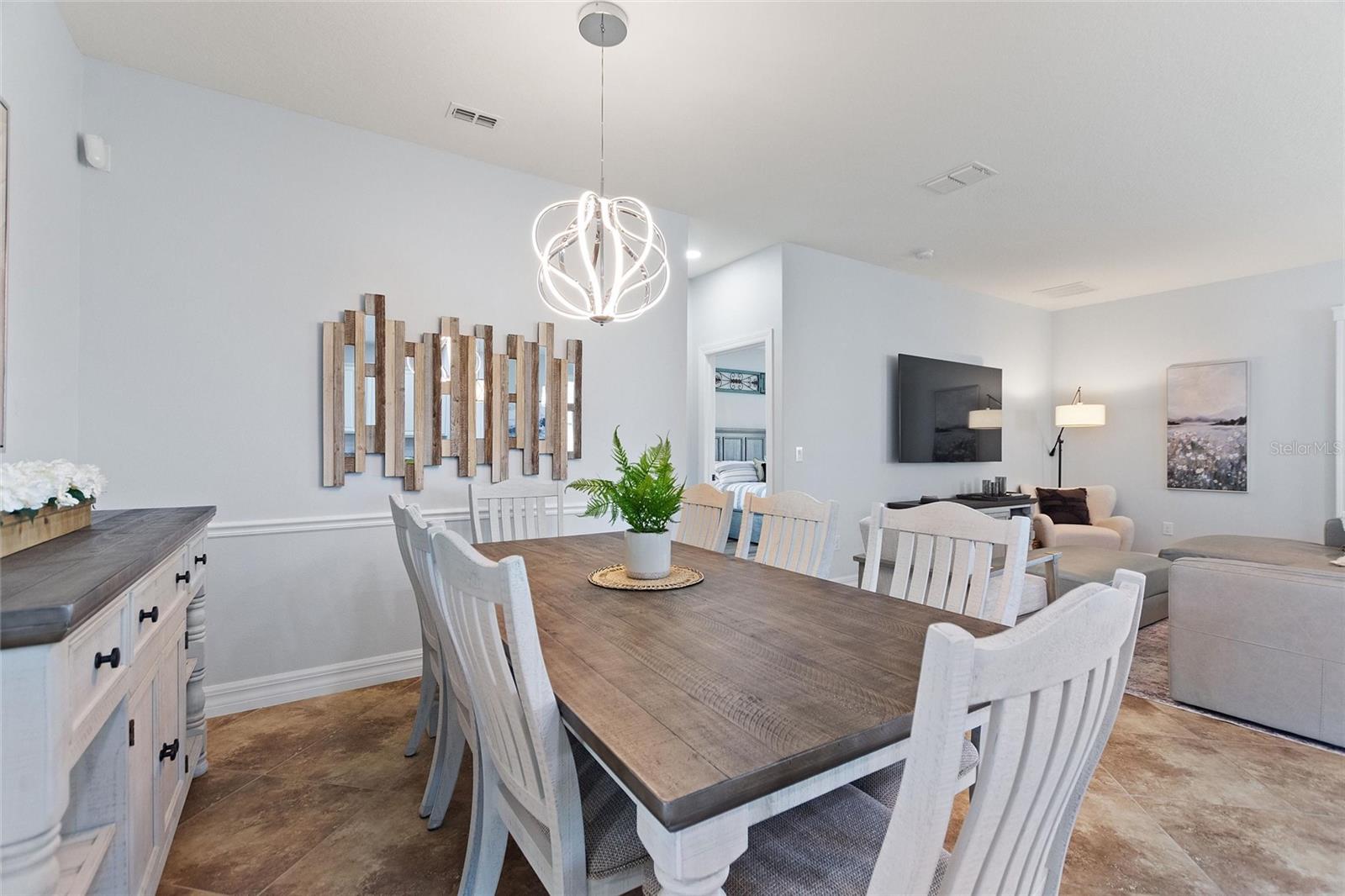 8924 DOVE VALLEY WAY, DAVENPORT, FL, 33896