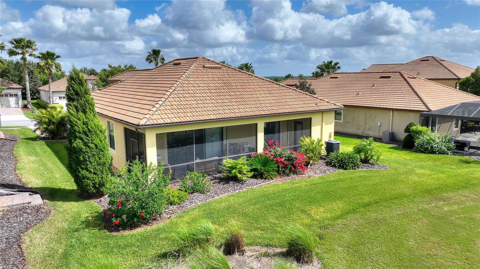 8924 DOVE VALLEY WAY, DAVENPORT, FL, 33896