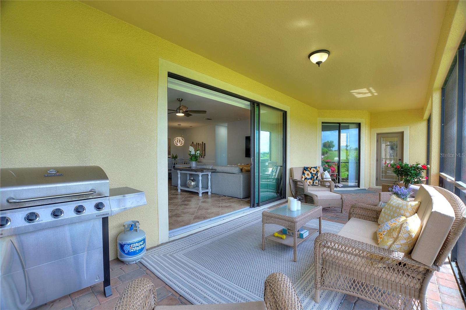 8924 DOVE VALLEY WAY, DAVENPORT, FL, 33896