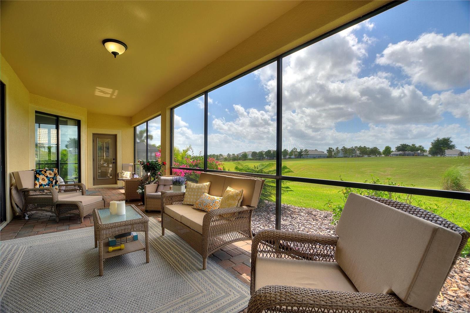 8924 DOVE VALLEY WAY, DAVENPORT, FL, 33896