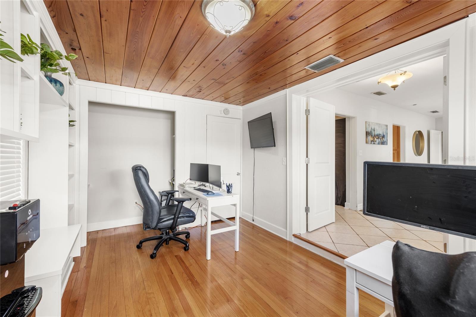 807 SILVER DR, ORLANDO, FL, 32804