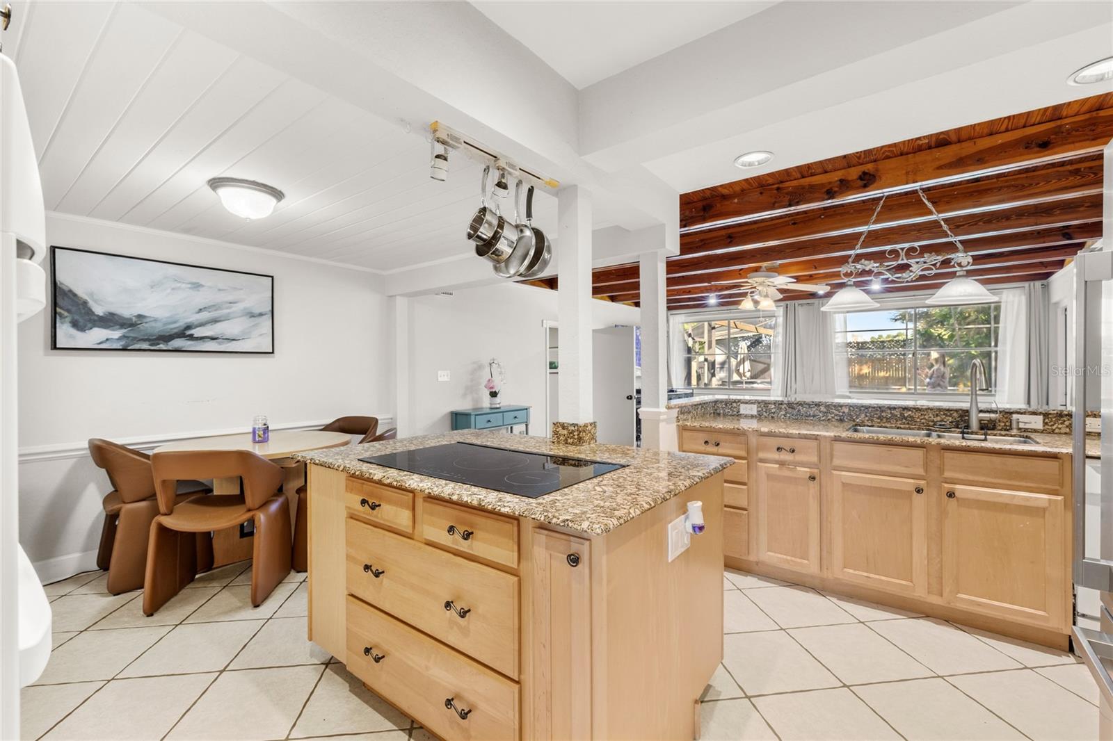 807 SILVER DR, ORLANDO, FL, 32804