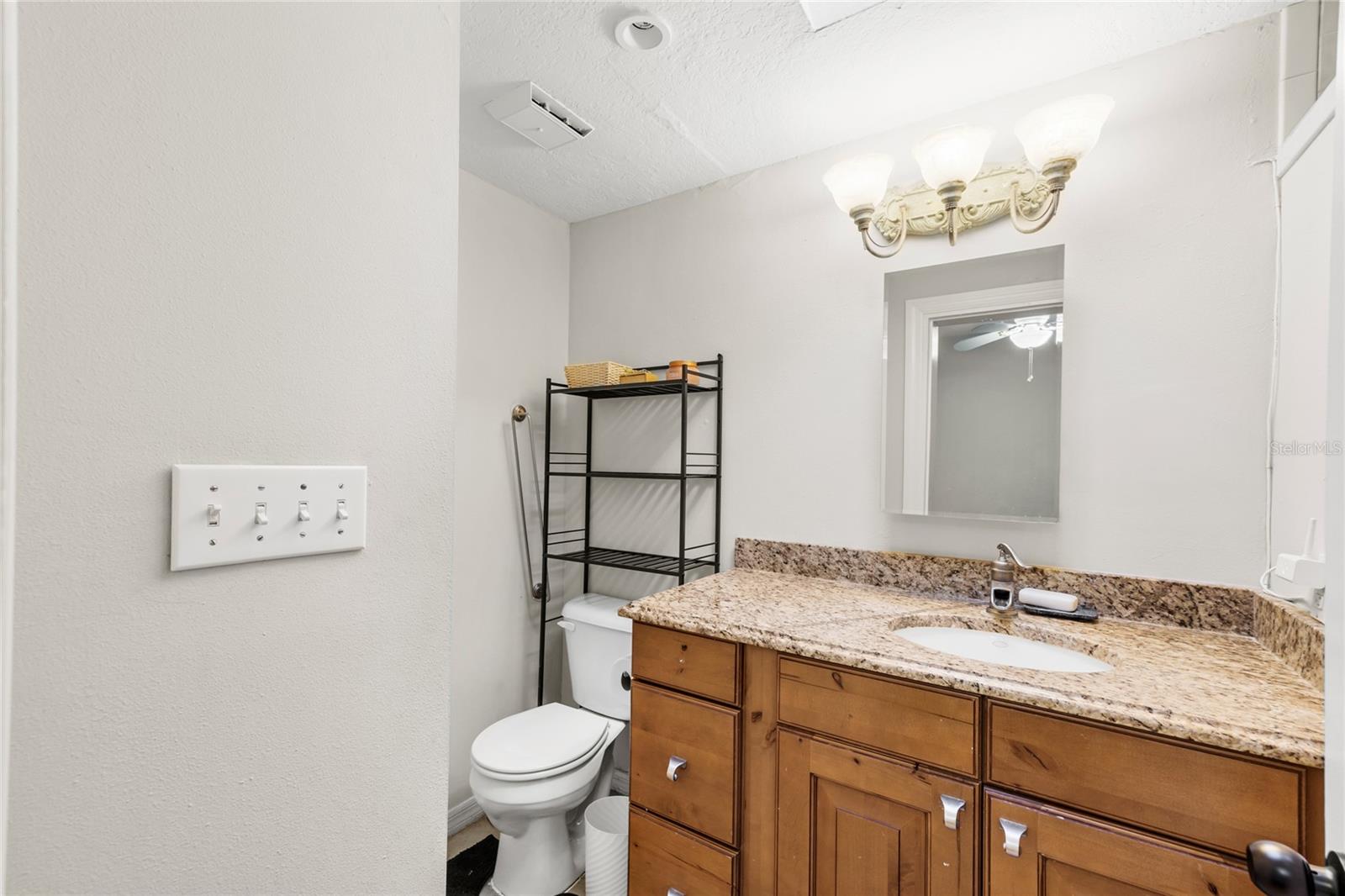 807 SILVER DR, ORLANDO, FL, 32804