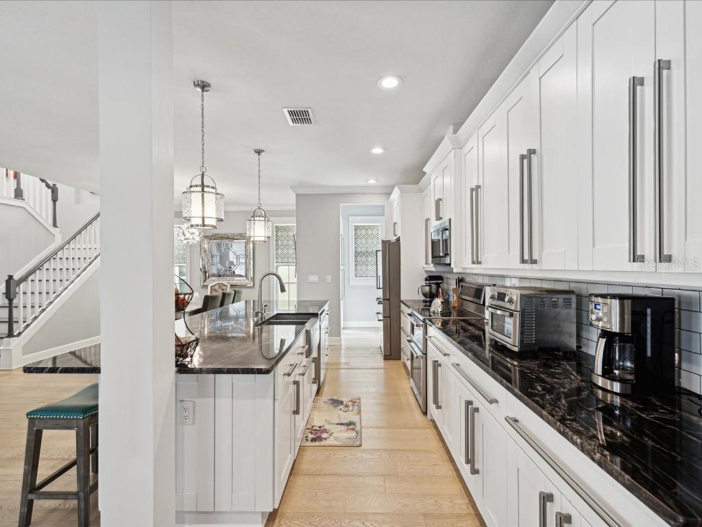 4916 3RD ST N, ST PETERSBURG, FL, 33703