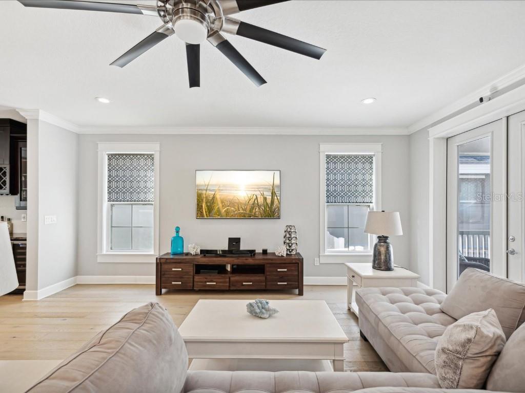 4916 3RD ST N, ST PETERSBURG, FL, 33703