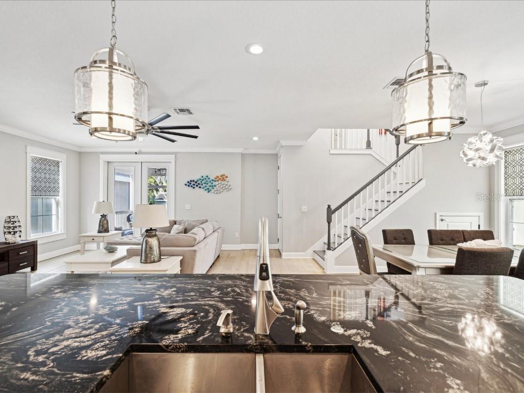 4916 3RD ST N, ST PETERSBURG, FL, 33703