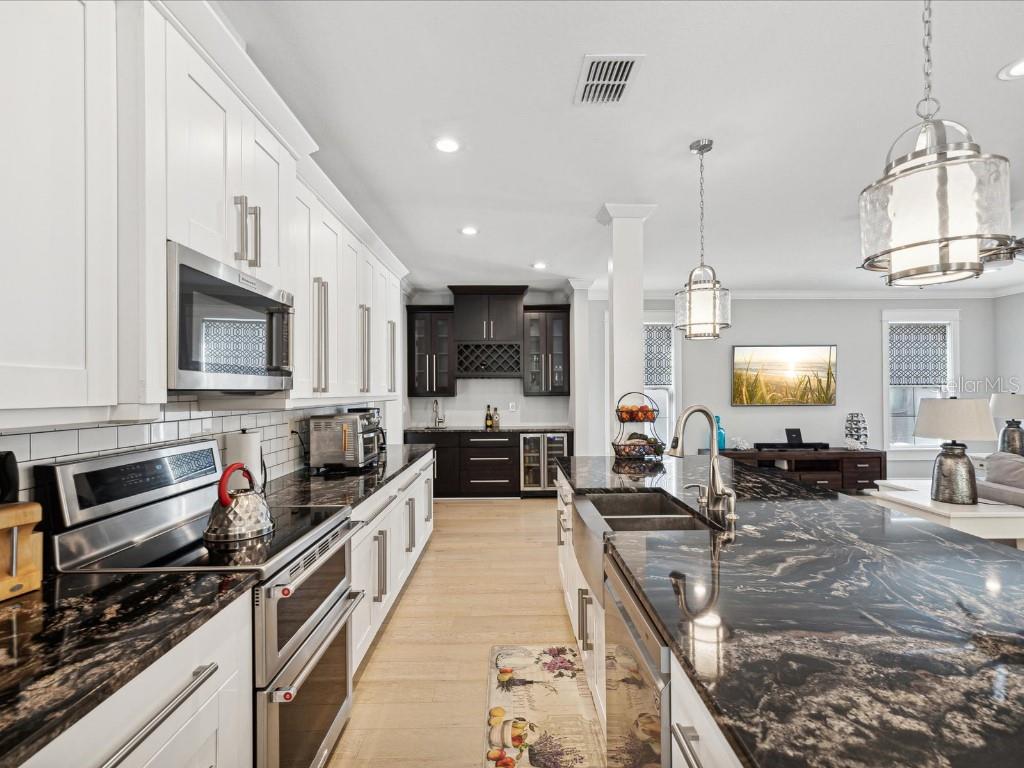 4916 3RD ST N, ST PETERSBURG, FL, 33703