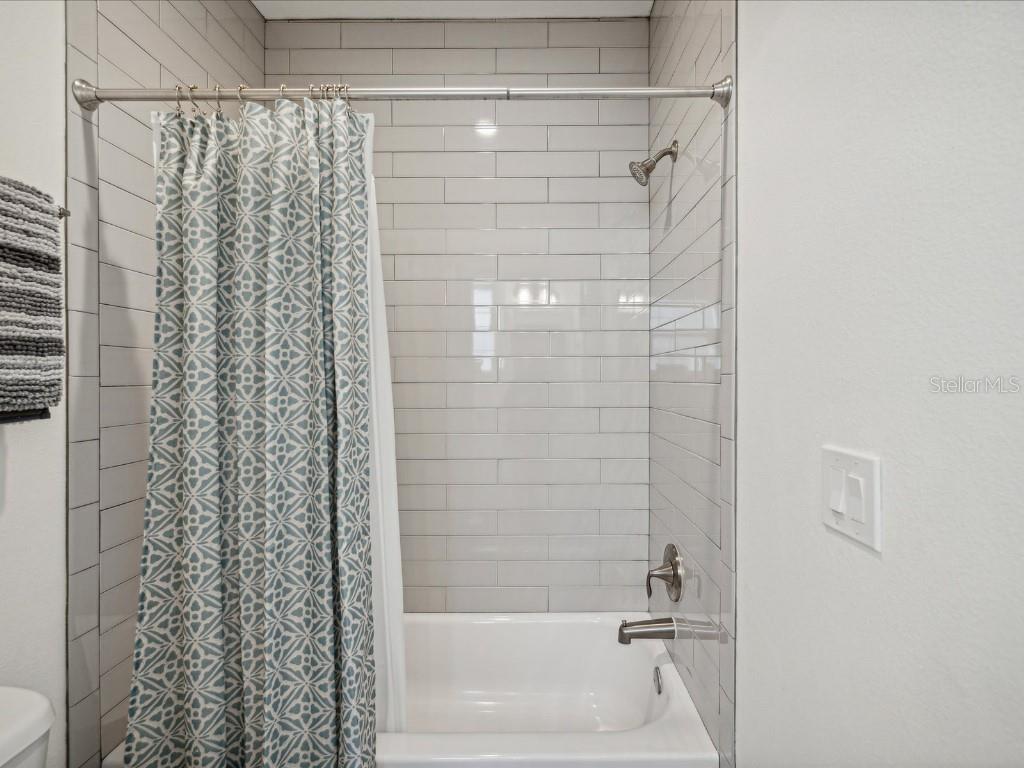 4916 3RD ST N, ST PETERSBURG, FL, 33703