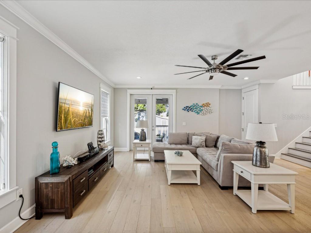 4916 3RD ST N, ST PETERSBURG, FL, 33703