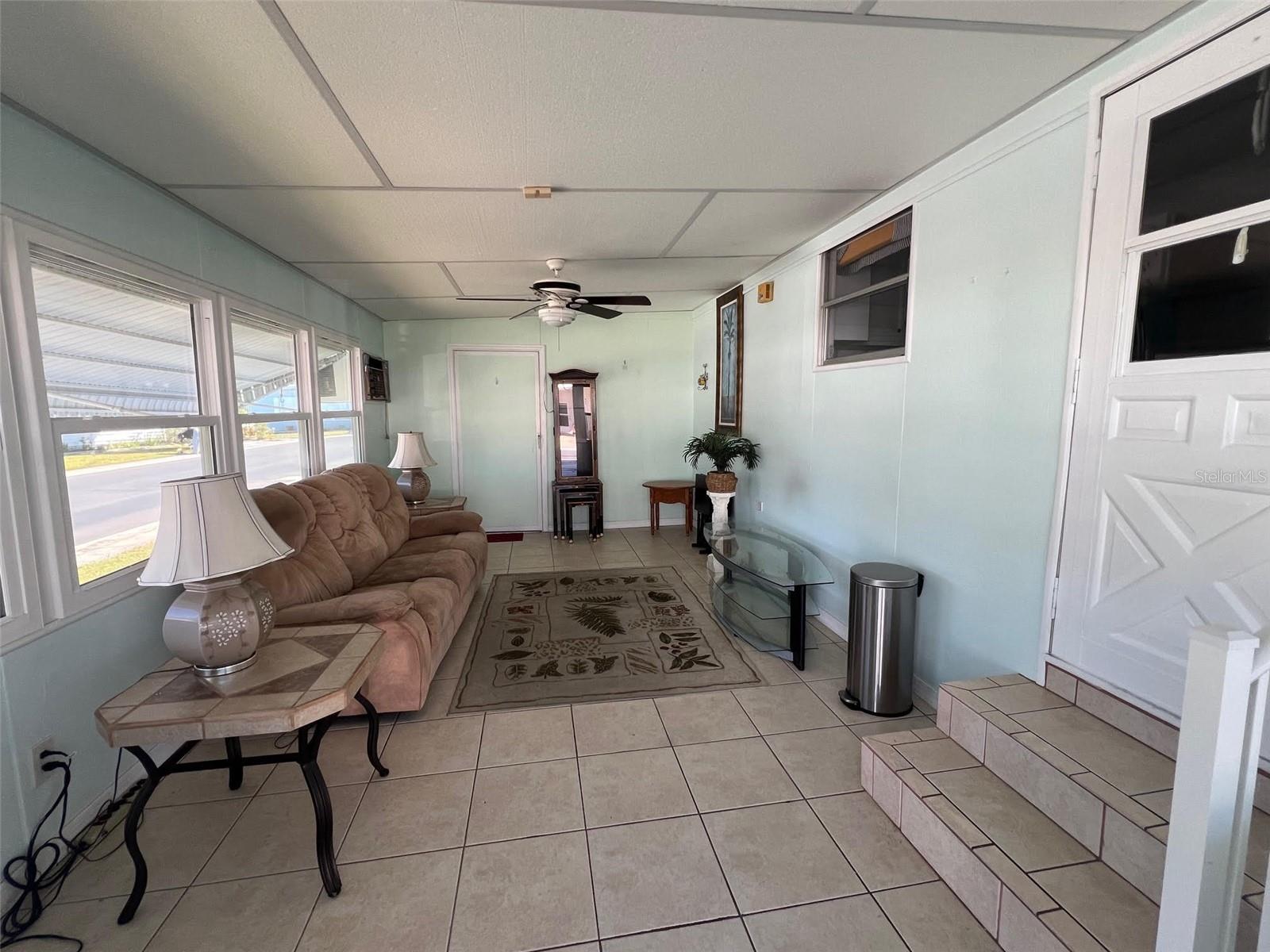 701 SUGAR PALM ST, LARGO, FL, 33778