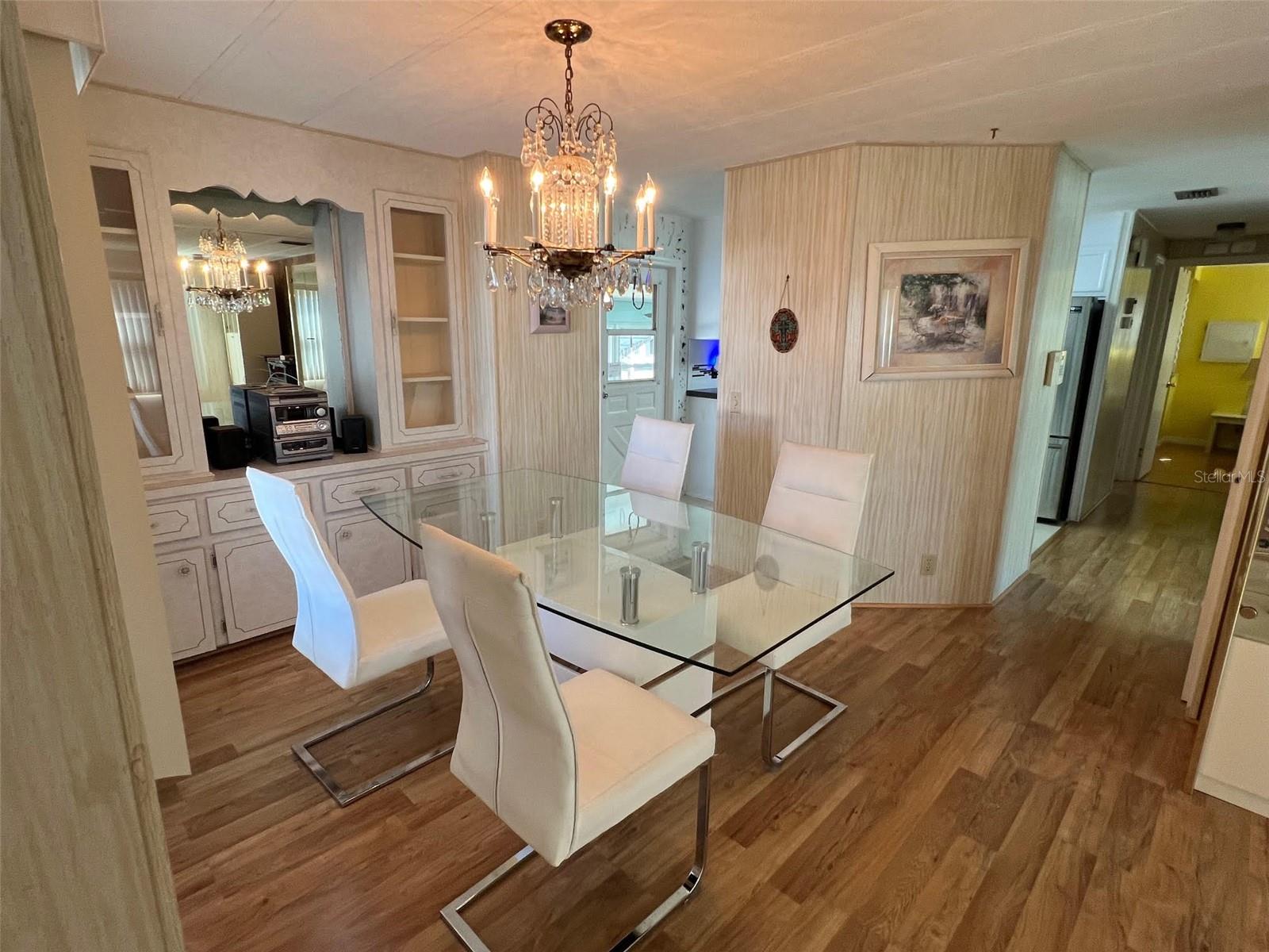 701 SUGAR PALM ST, LARGO, FL, 33778