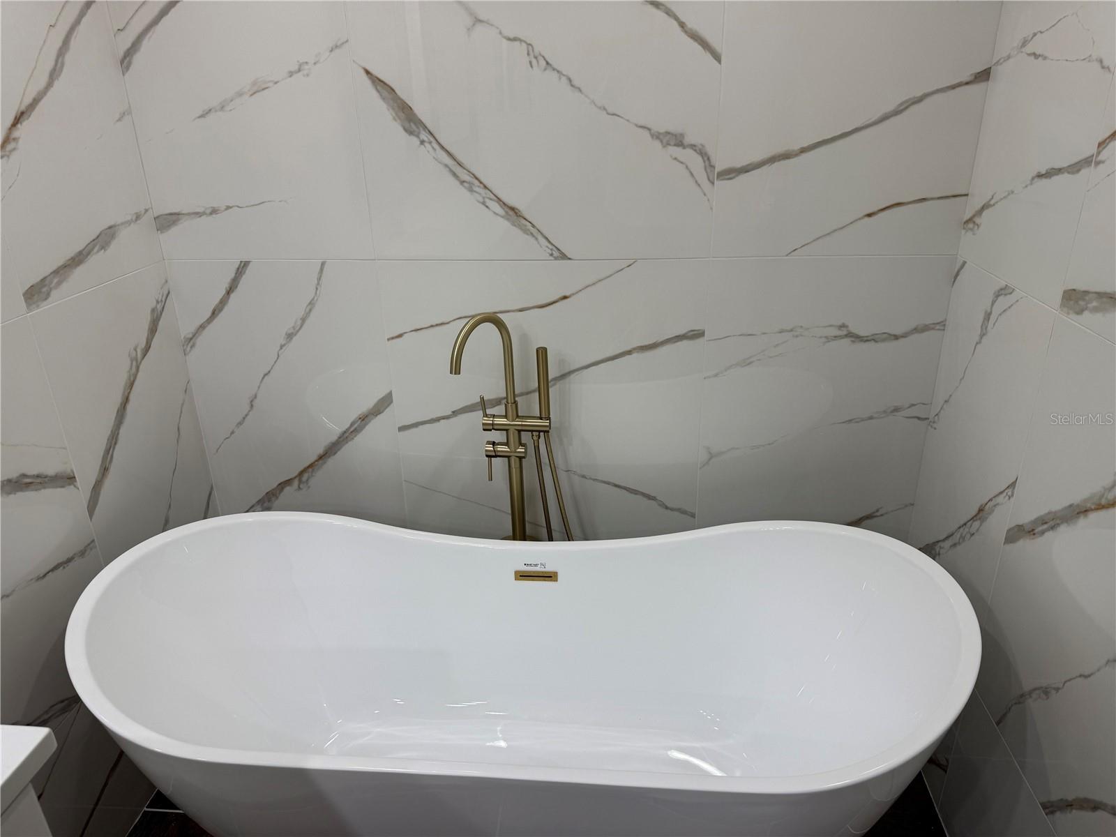 5915 CRYSTAL VIEW DR, ORLANDO, FL, 32819