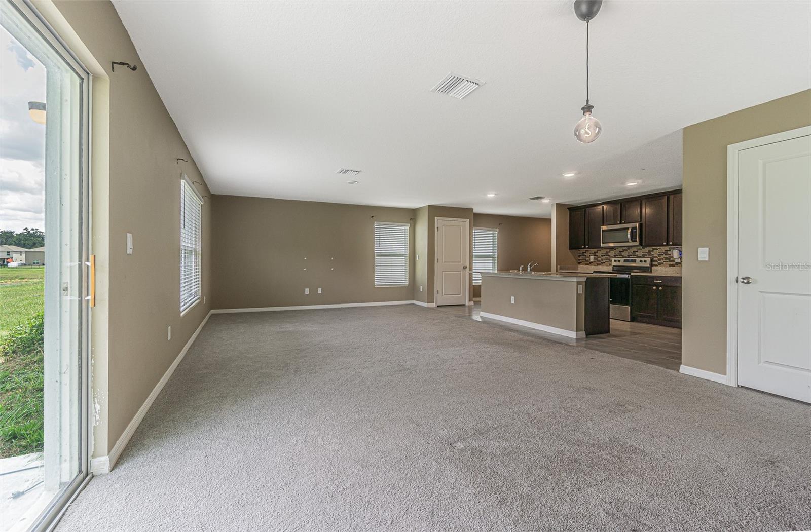 13648 WHISKEY DAISY DR, DADE CITY, FL, 33525