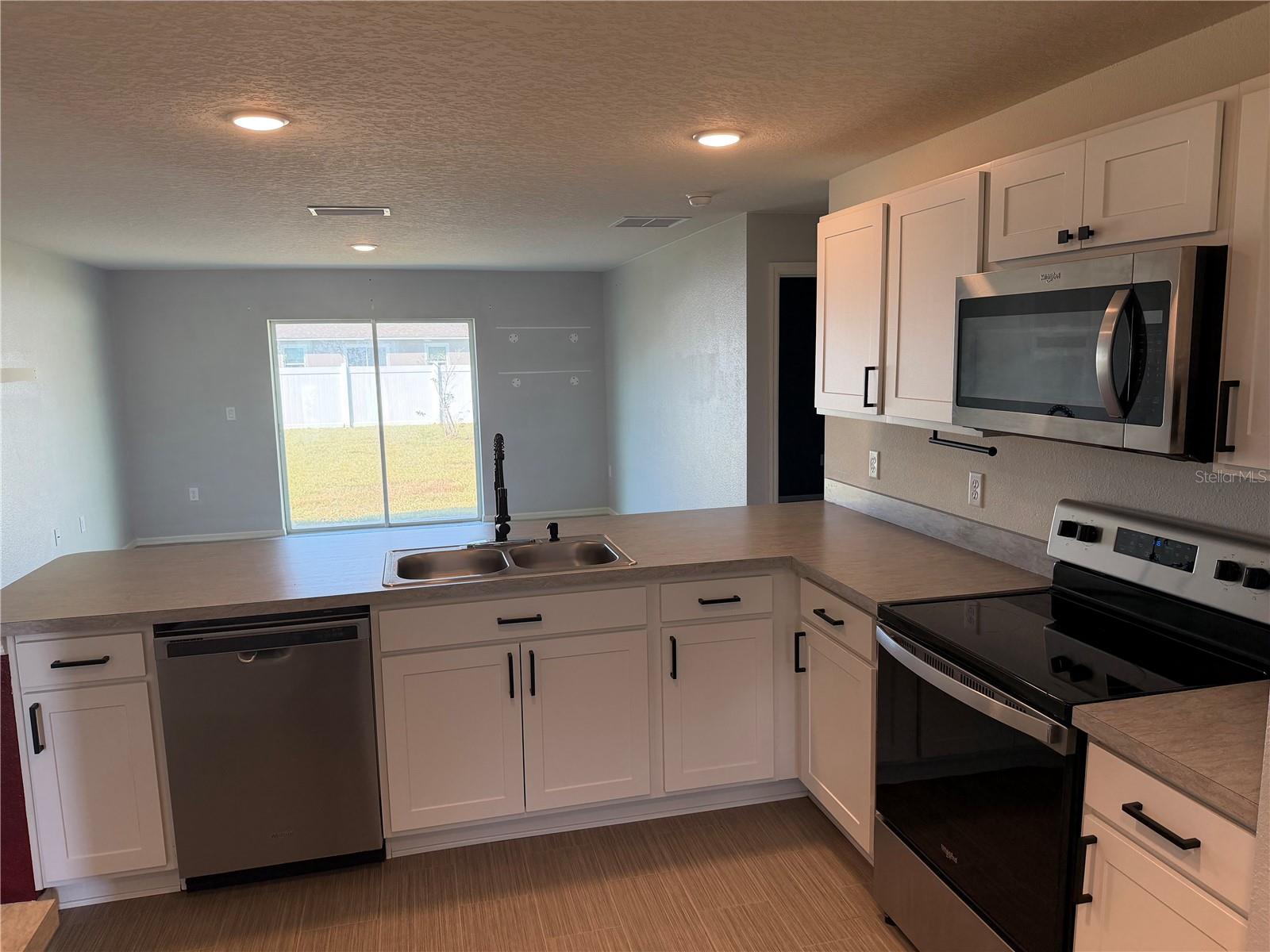 24 ROCKINGHAM LN, PALM COAST, FL, 32164