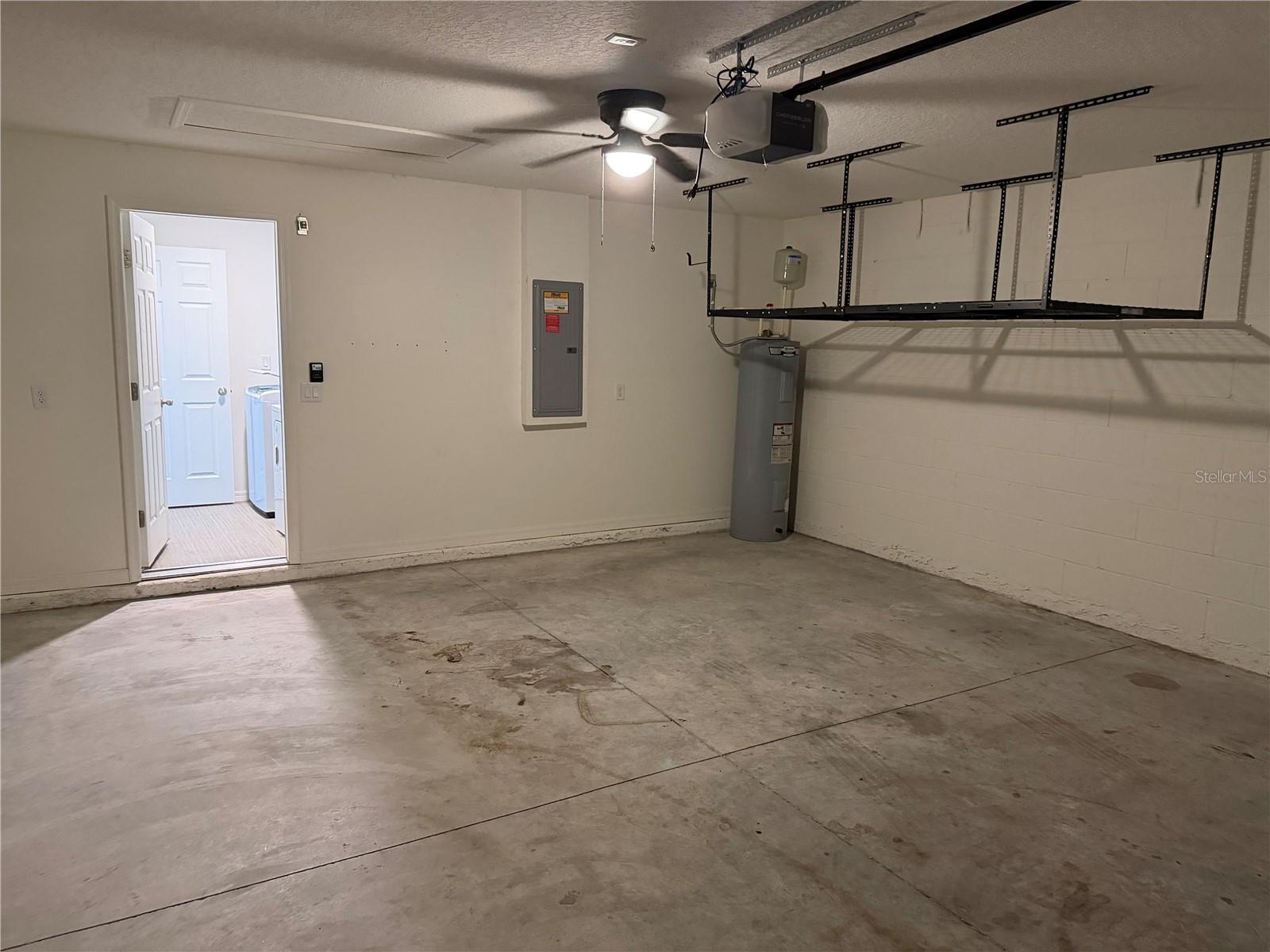 24 ROCKINGHAM LN, PALM COAST, FL, 32164