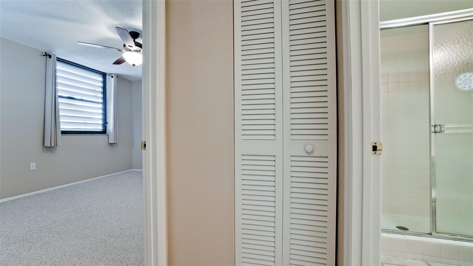 811 OAK DR #811, BRADENTON, FL, 34210