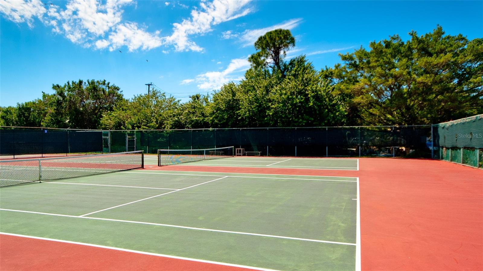 811 OAK DR #811, BRADENTON, FL, 34210