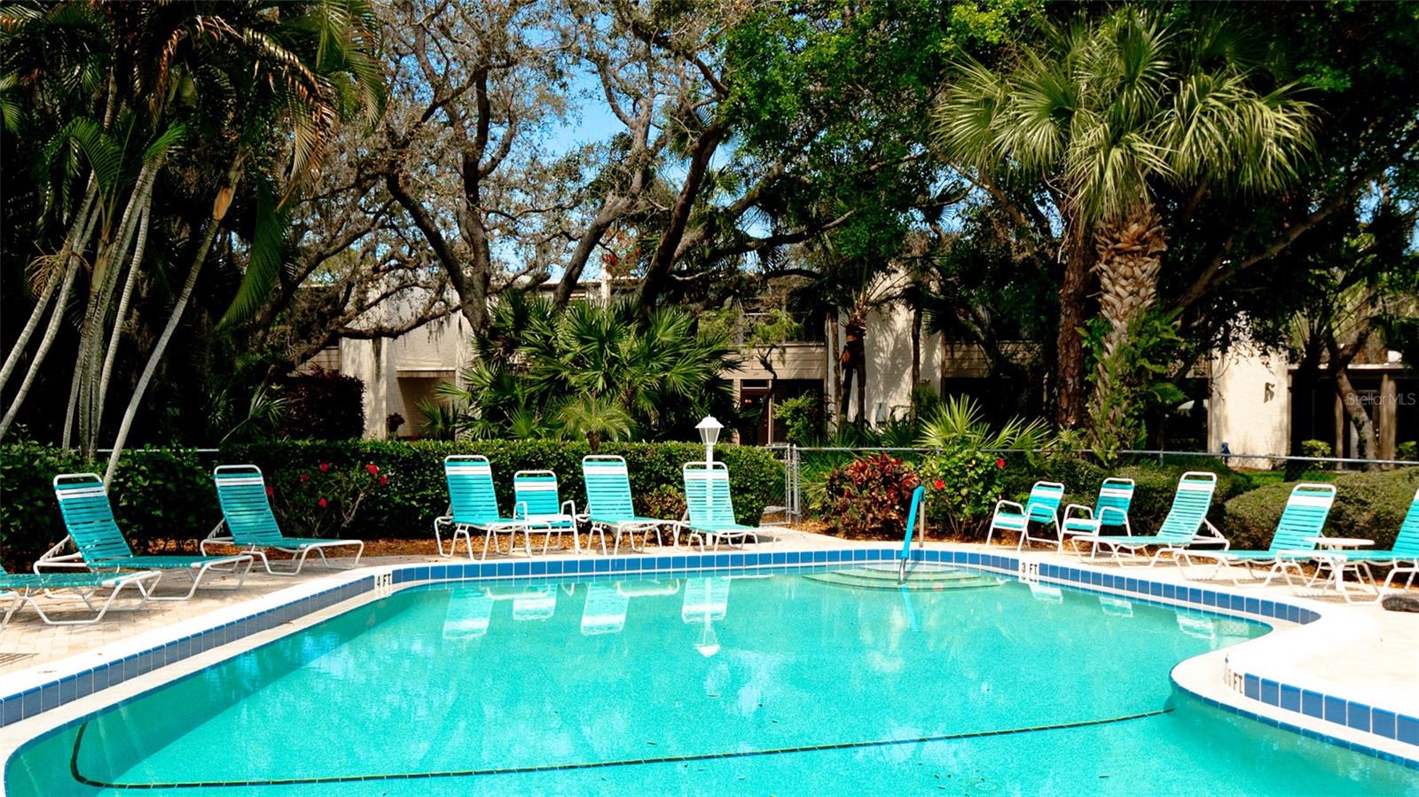 811 OAK DR #811, BRADENTON, FL, 34210