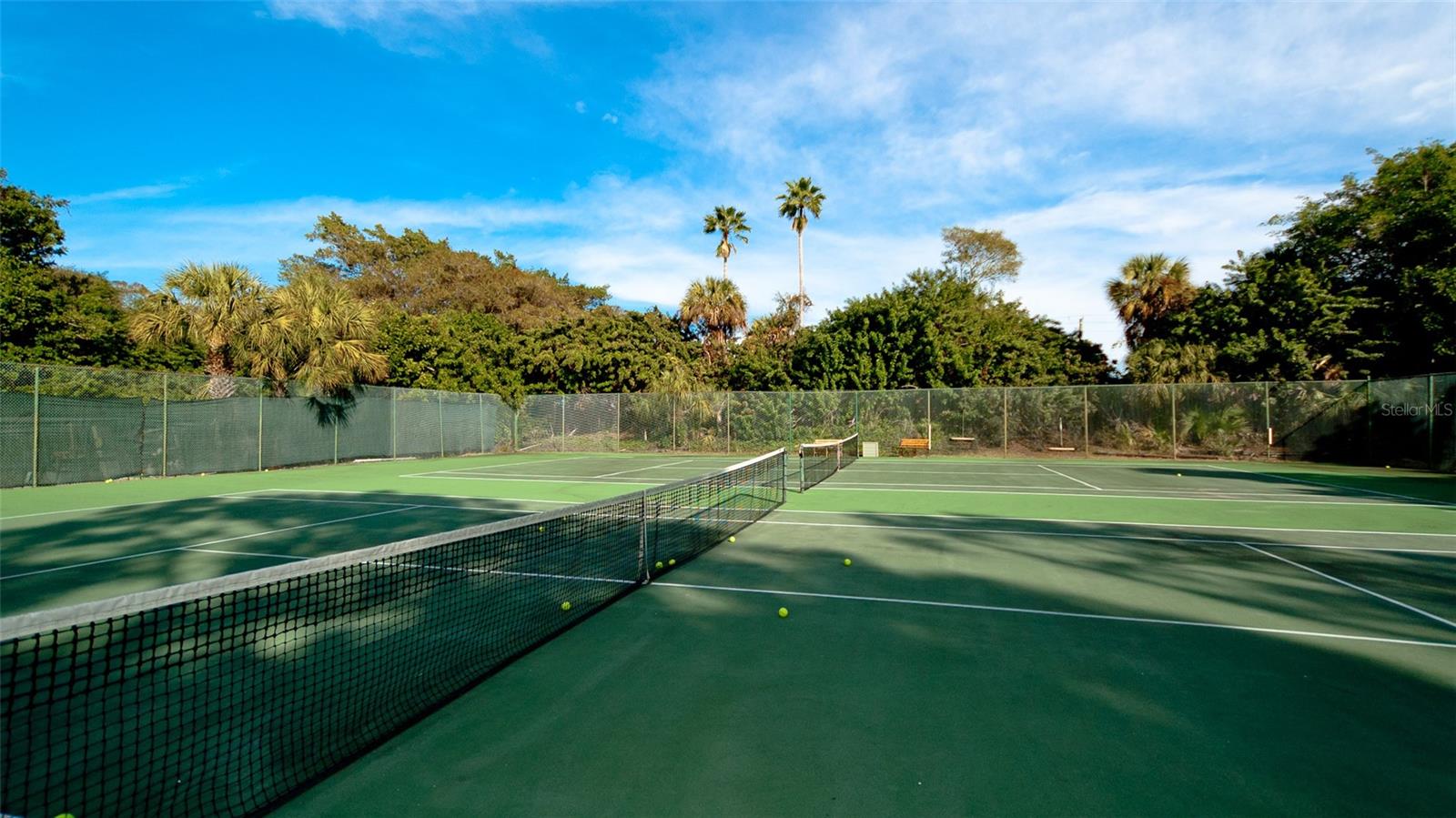 811 OAK DR #811, BRADENTON, FL, 34210