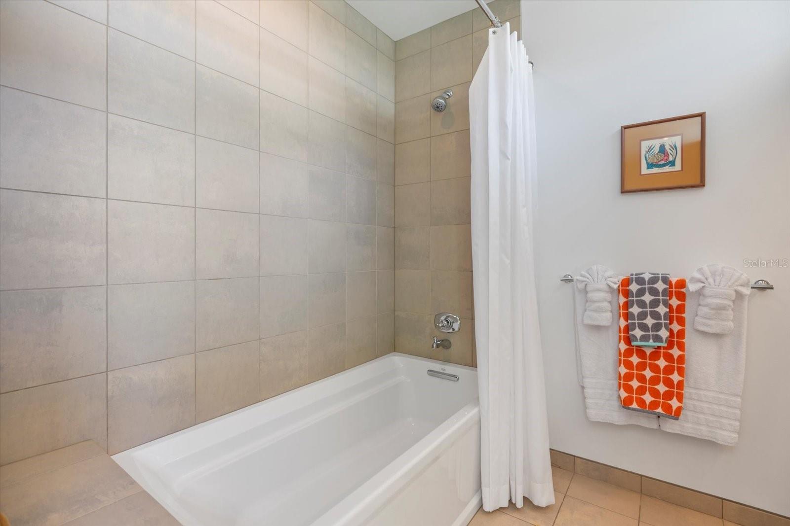 A4670822 Property Photo