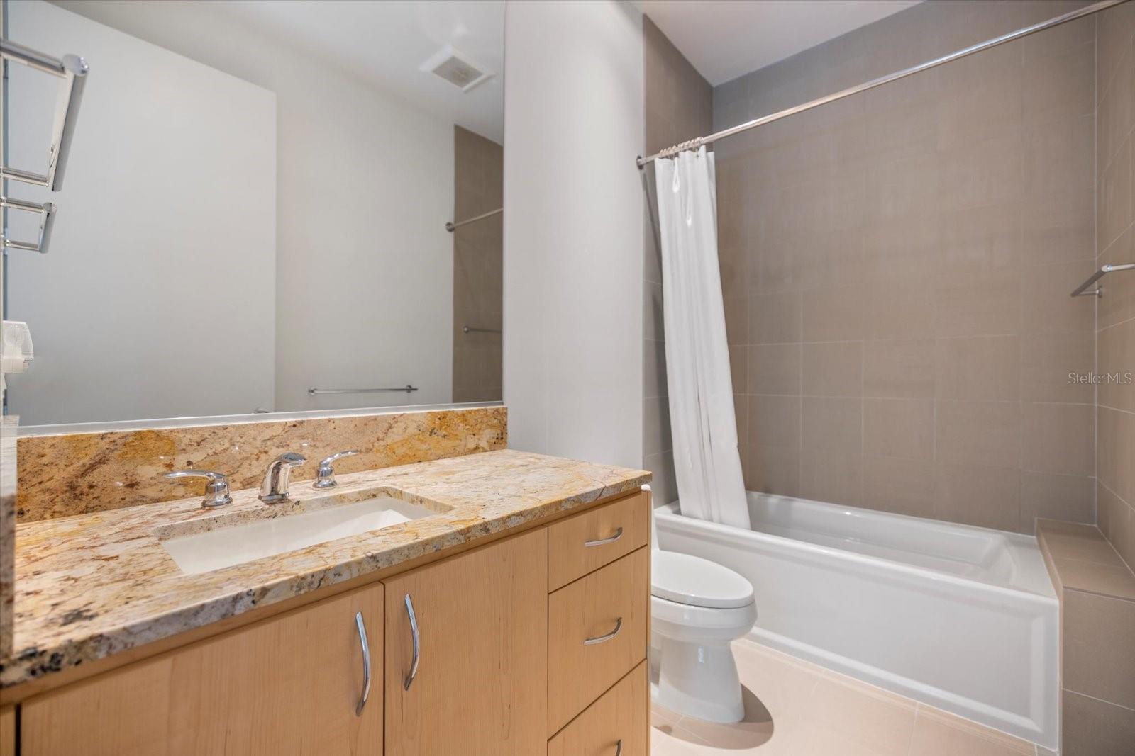 A4670822 Property Photo