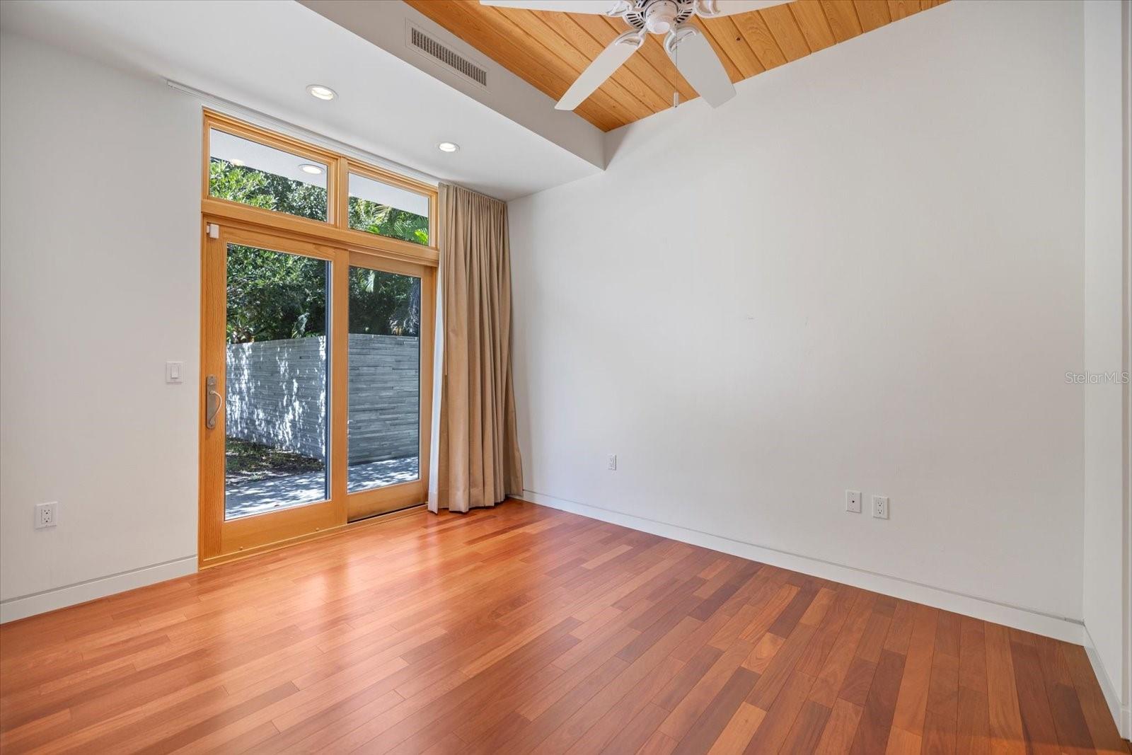 A4670822 Property Photo