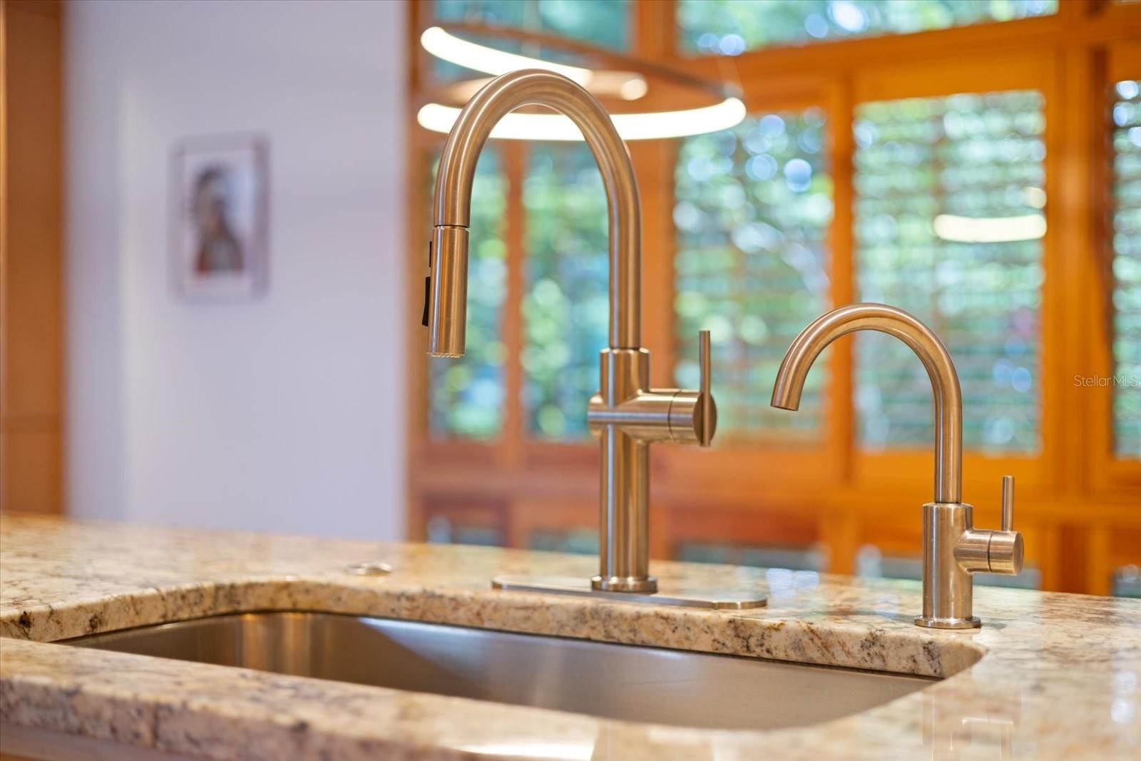 A4670822 Property Photo