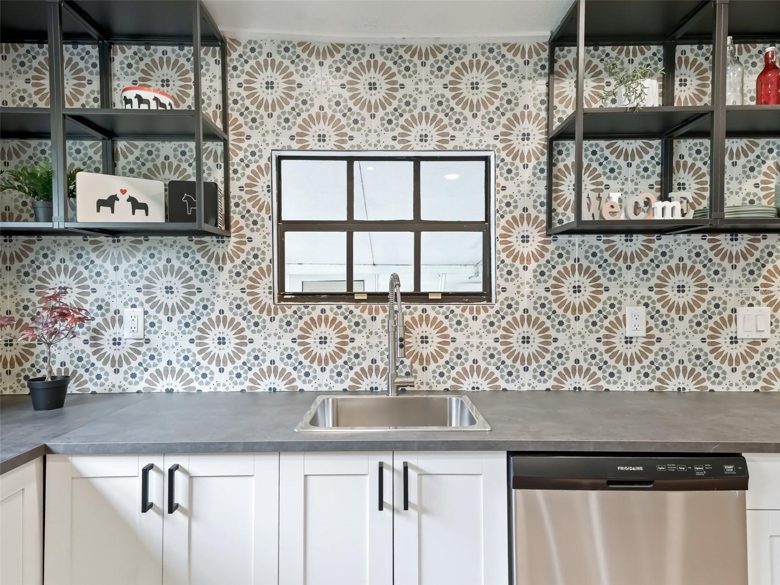 18350 NE 19TH CT, CITRA, FL, 32113