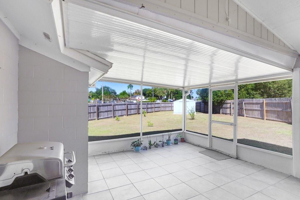 10305 DEL MAR CIR, TAMPA, FL, 33624