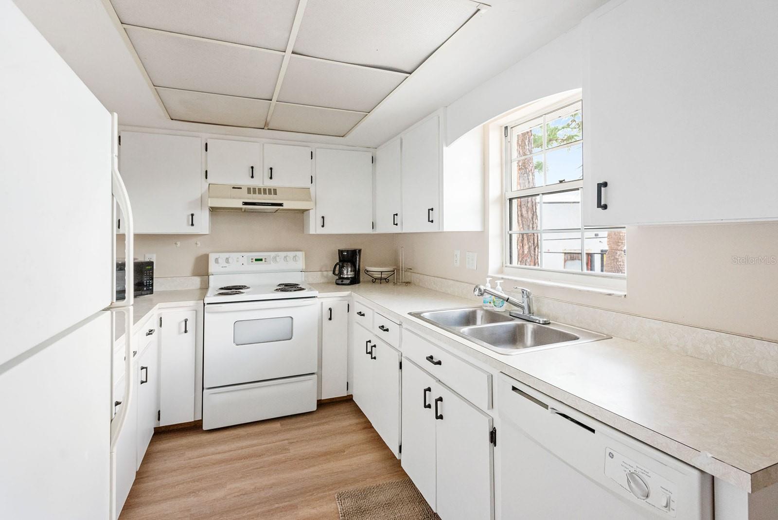 1531 PLACIDA RD #1-204, ENGLEWOOD, FL, 34223