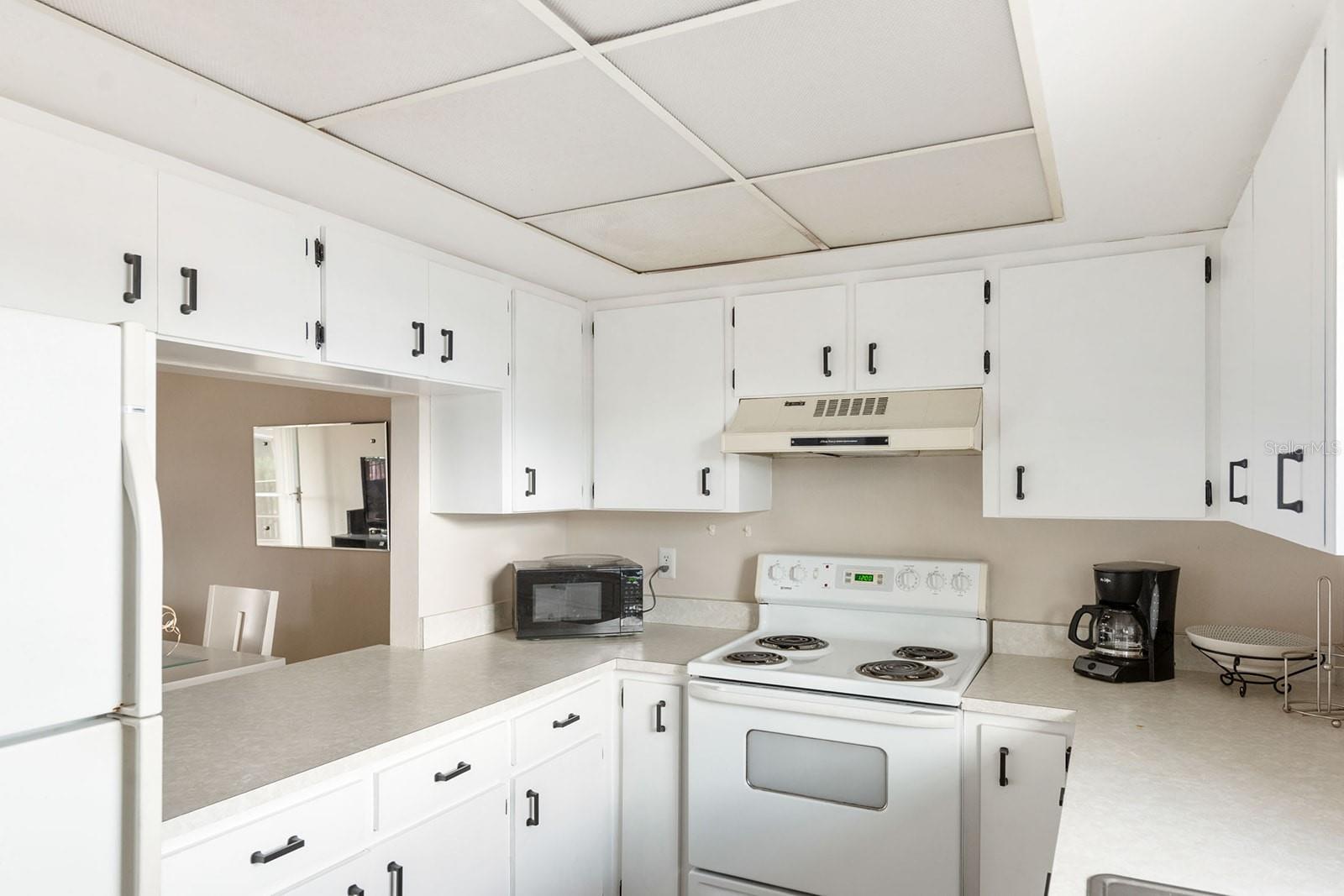 1531 PLACIDA RD #1-204, ENGLEWOOD, FL, 34223