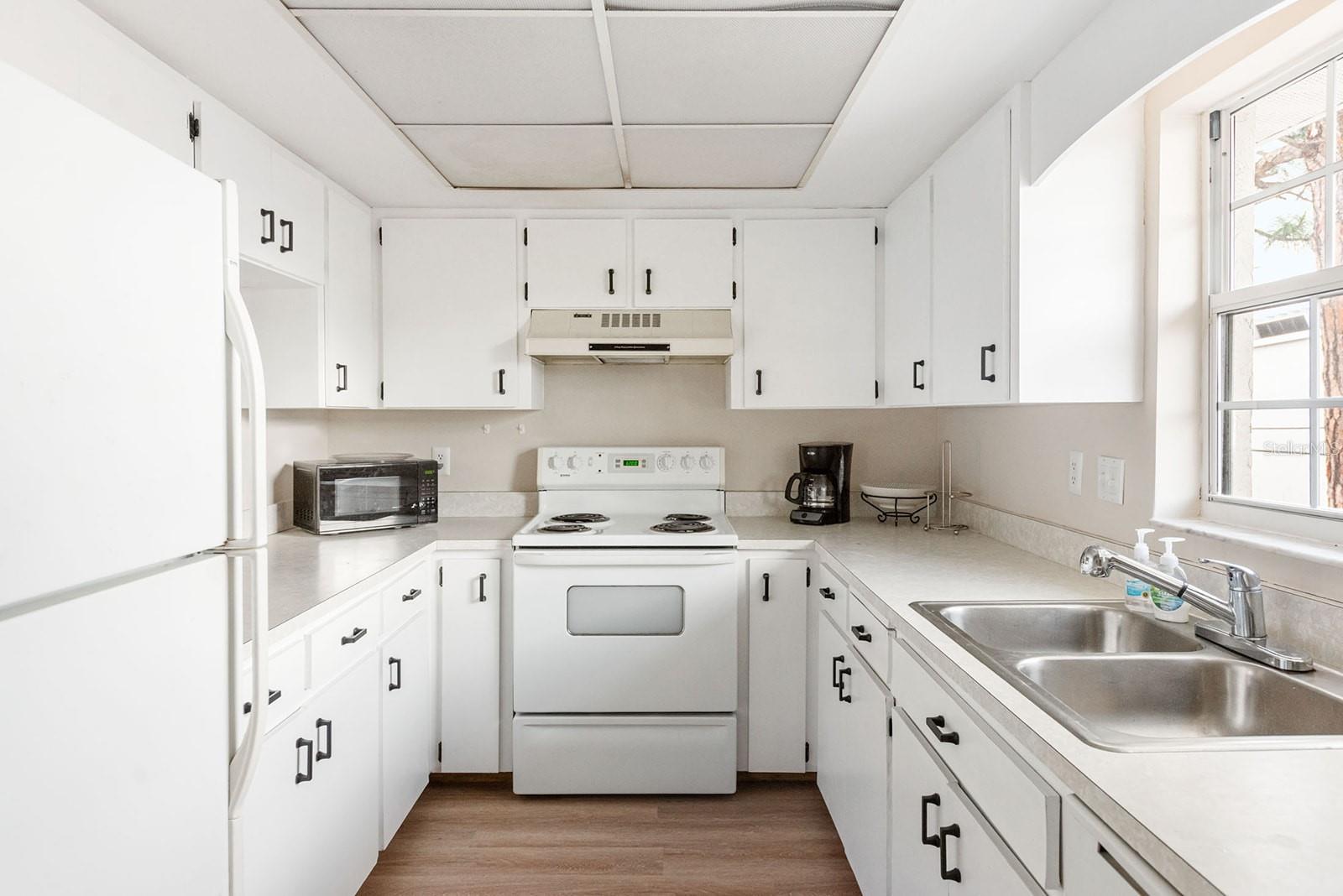 1531 PLACIDA RD #1-204, ENGLEWOOD, FL, 34223