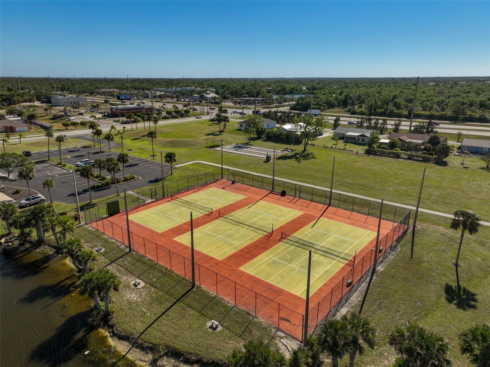 6297 DRUCKER CIR, PORT CHARLOTTE, FL, 33981