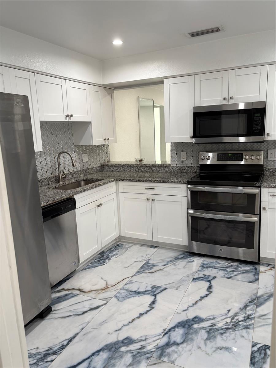 5107 SPRINGWATER CT, TAMPA, FL, 33624