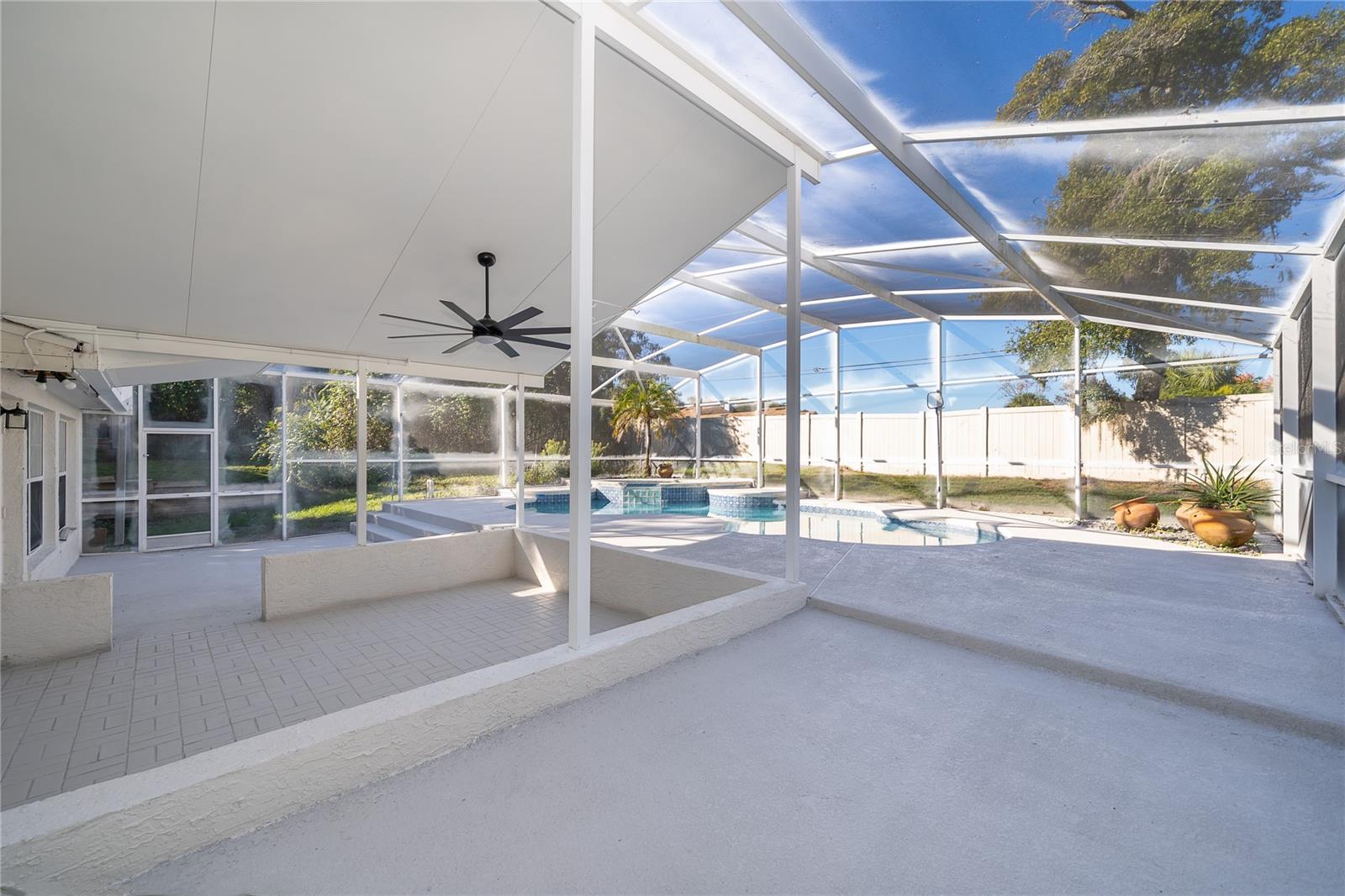 1250 GLENMORE DR, APOPKA, FL, 32712