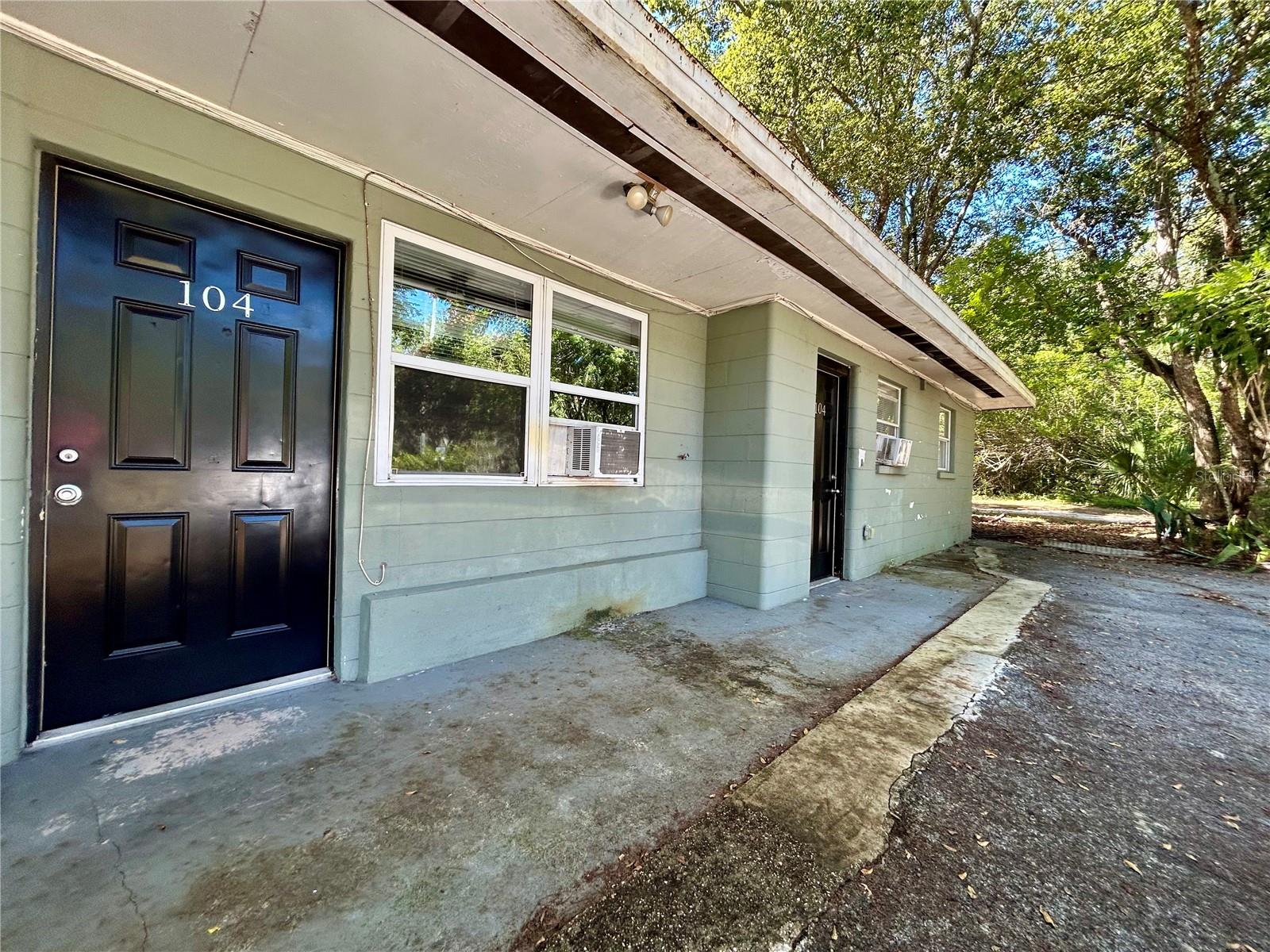 104 S LAKE STARR BLVD, LAKE WALES, FL, 33898