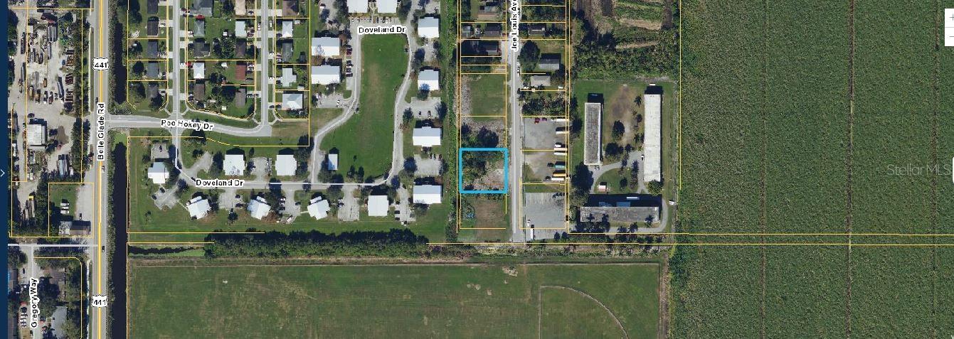 875 JOE LOUIS AVE, PAHOKEE, FL, 33476