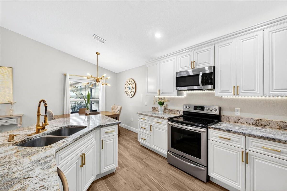 654 KILDRUMMY DR, DAVENPORT, FL, 33896