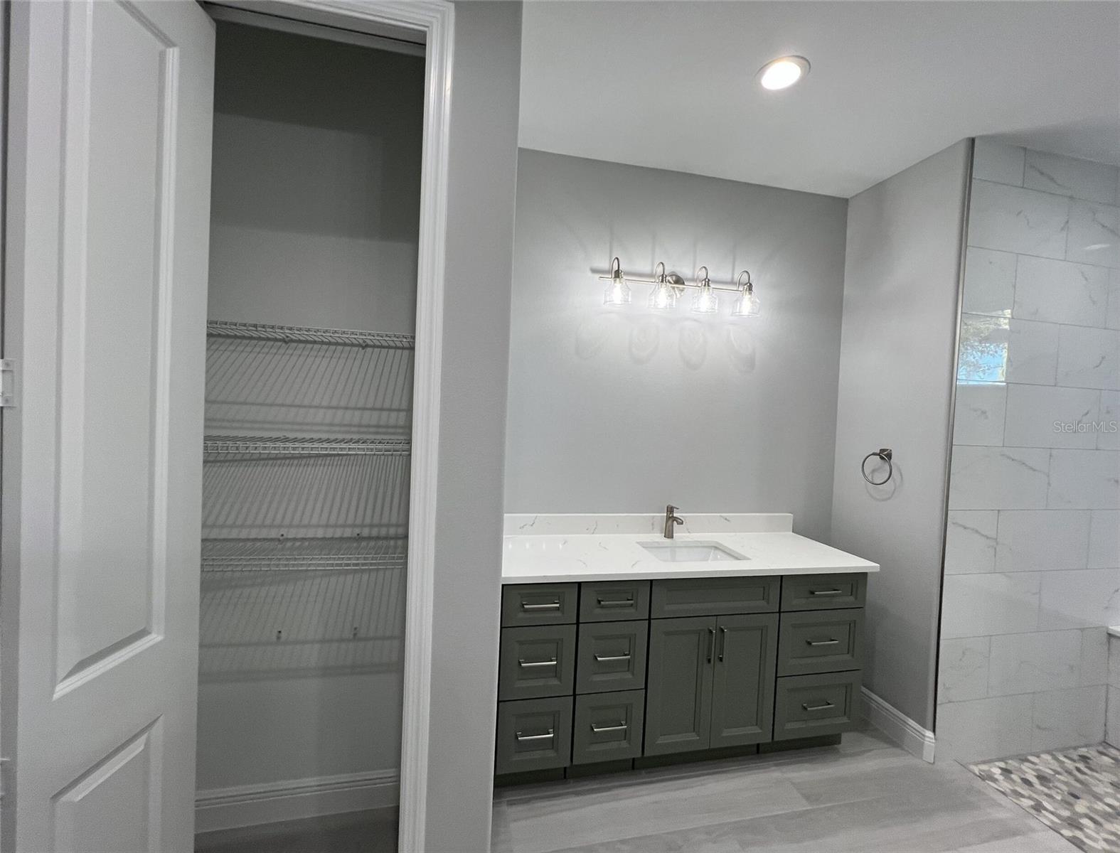 750 ROTONDA CIR, ROTONDA WEST, FL, 33947