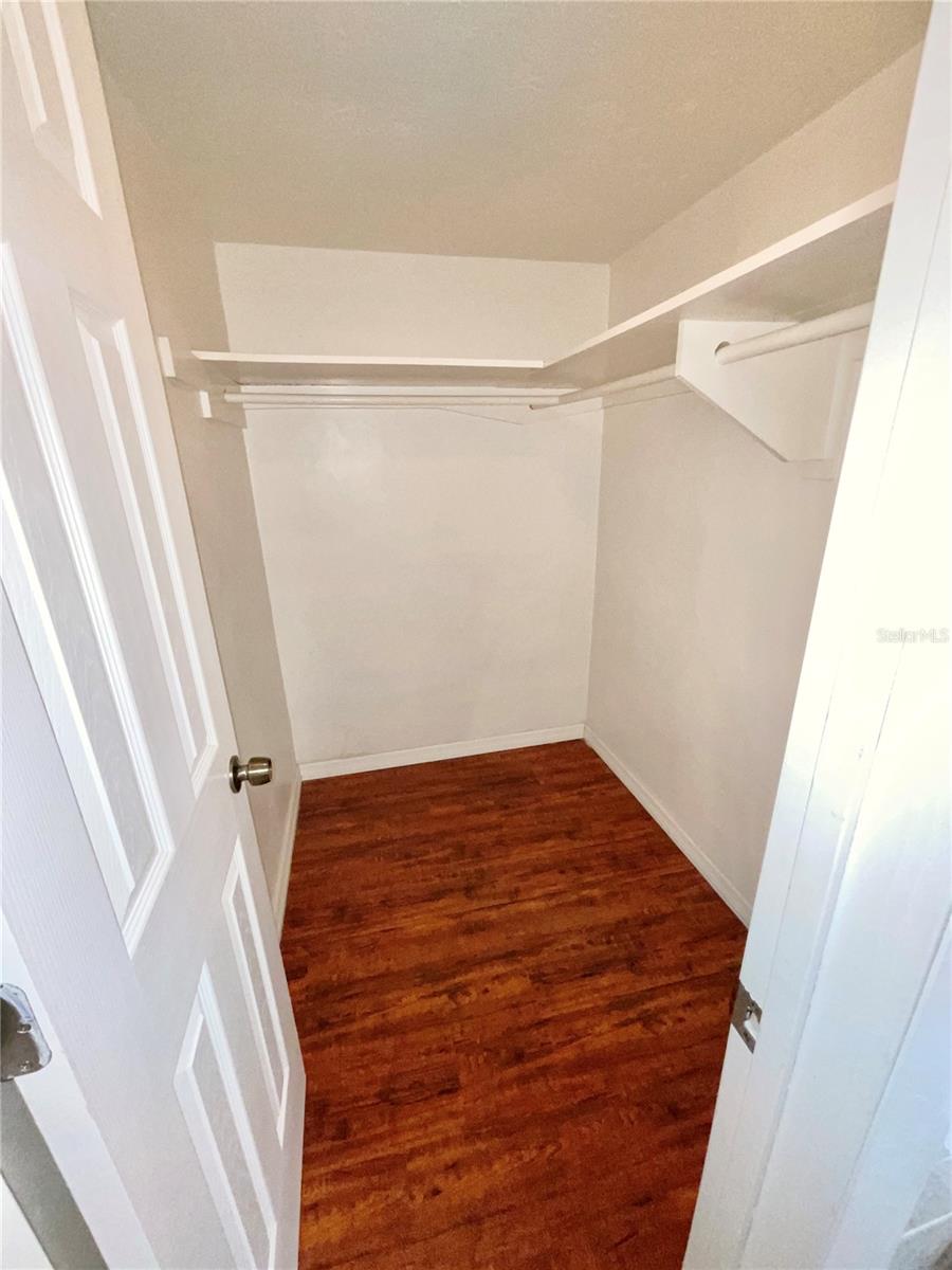 5702 MOOG RD, HOLIDAY, FL, 34690