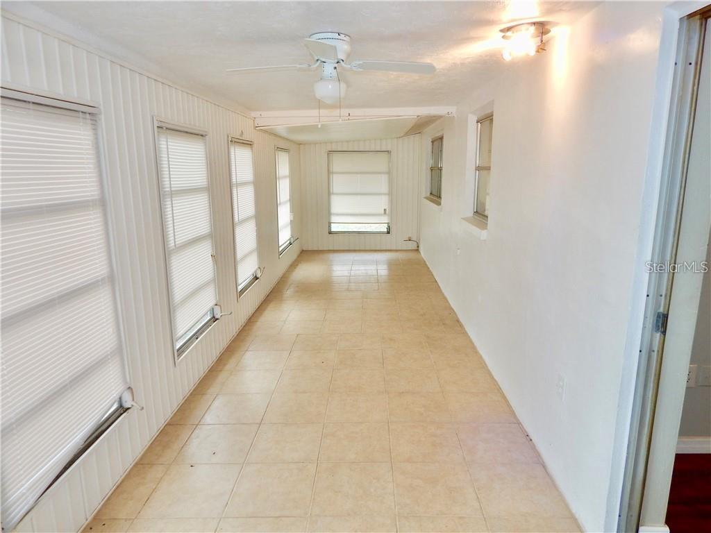 5702 MOOG RD, HOLIDAY, FL, 34690