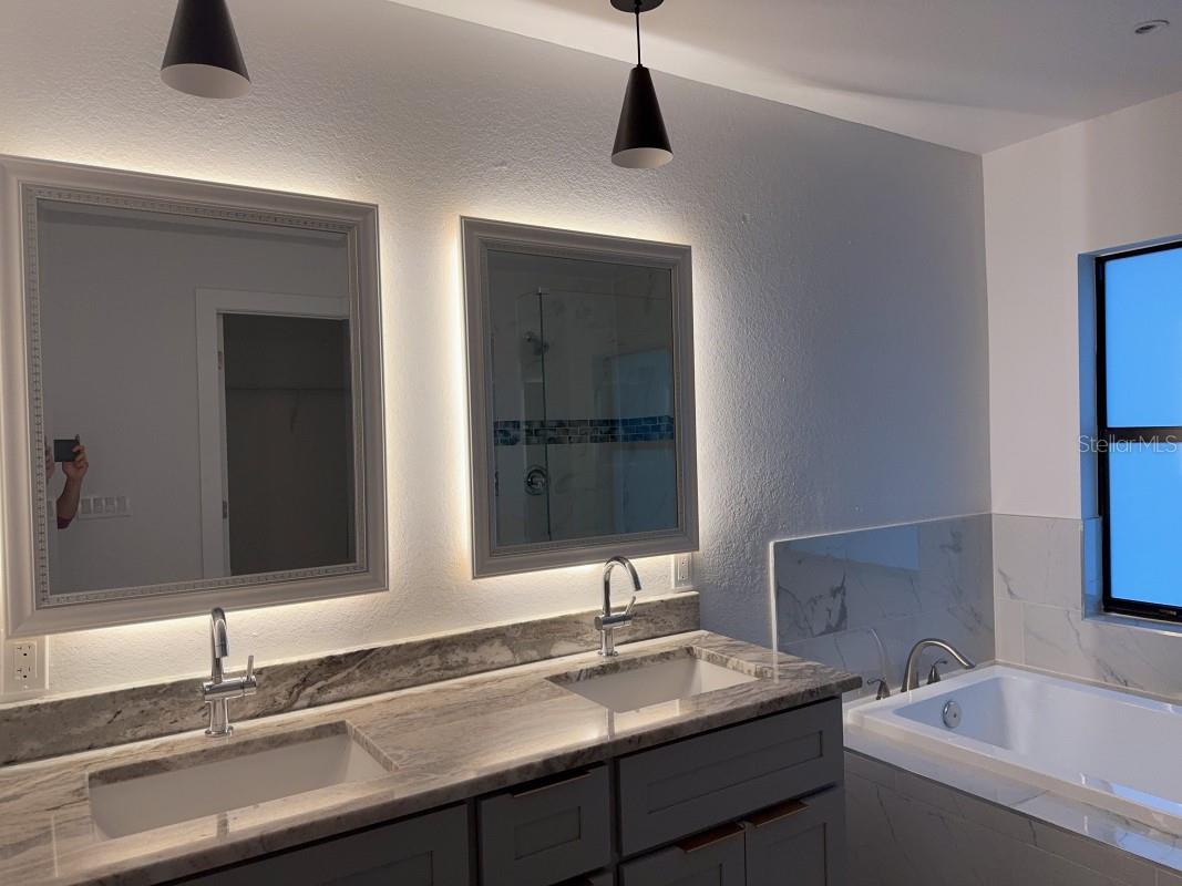 1541 MUSIC LN, NORTH PORT, FL, 34286