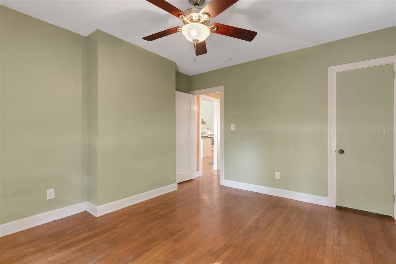 717 12TH AVE N, ST PETERSBURG, FL, 33701