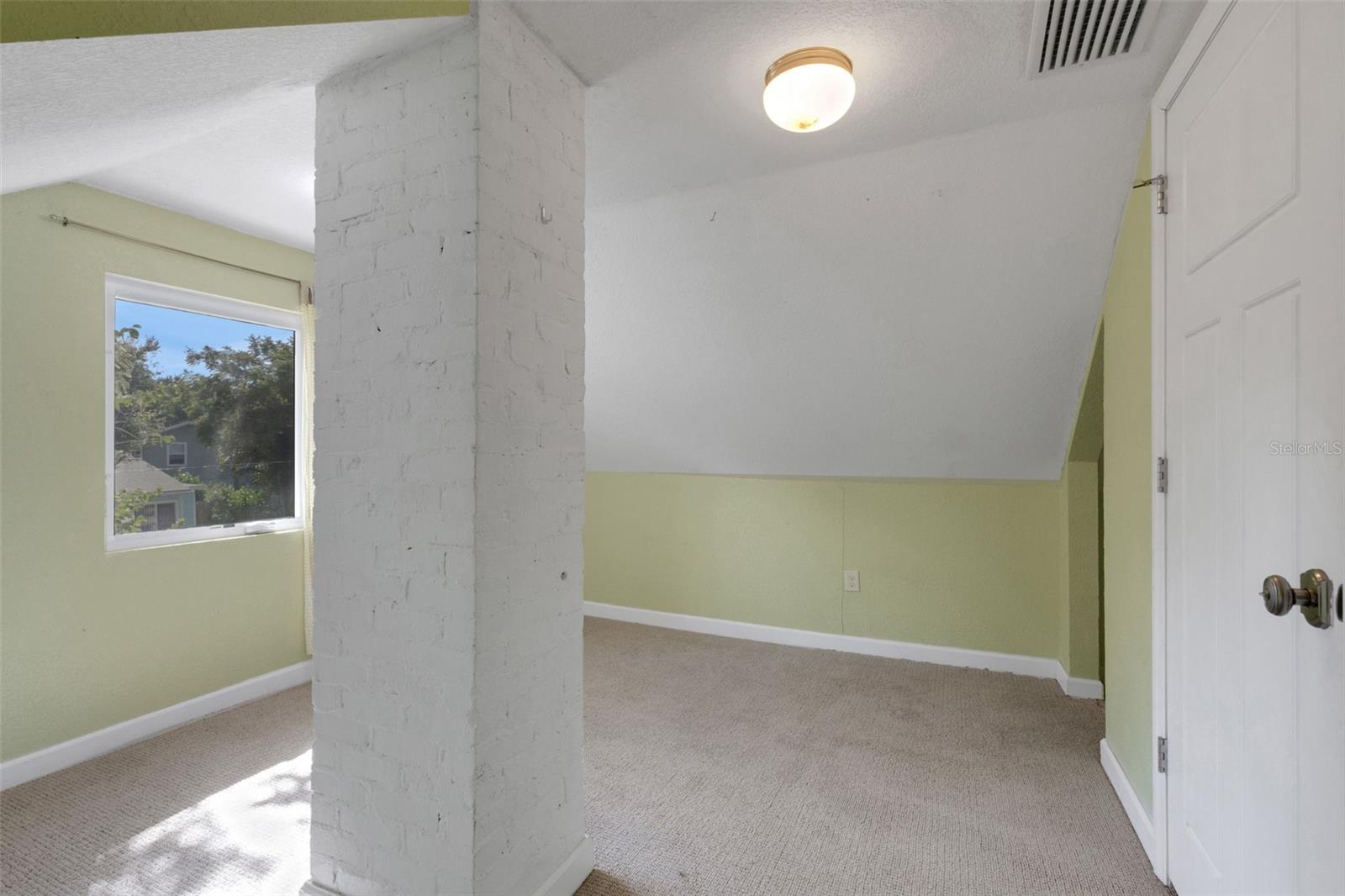 717 12TH AVE N, ST PETERSBURG, FL, 33701