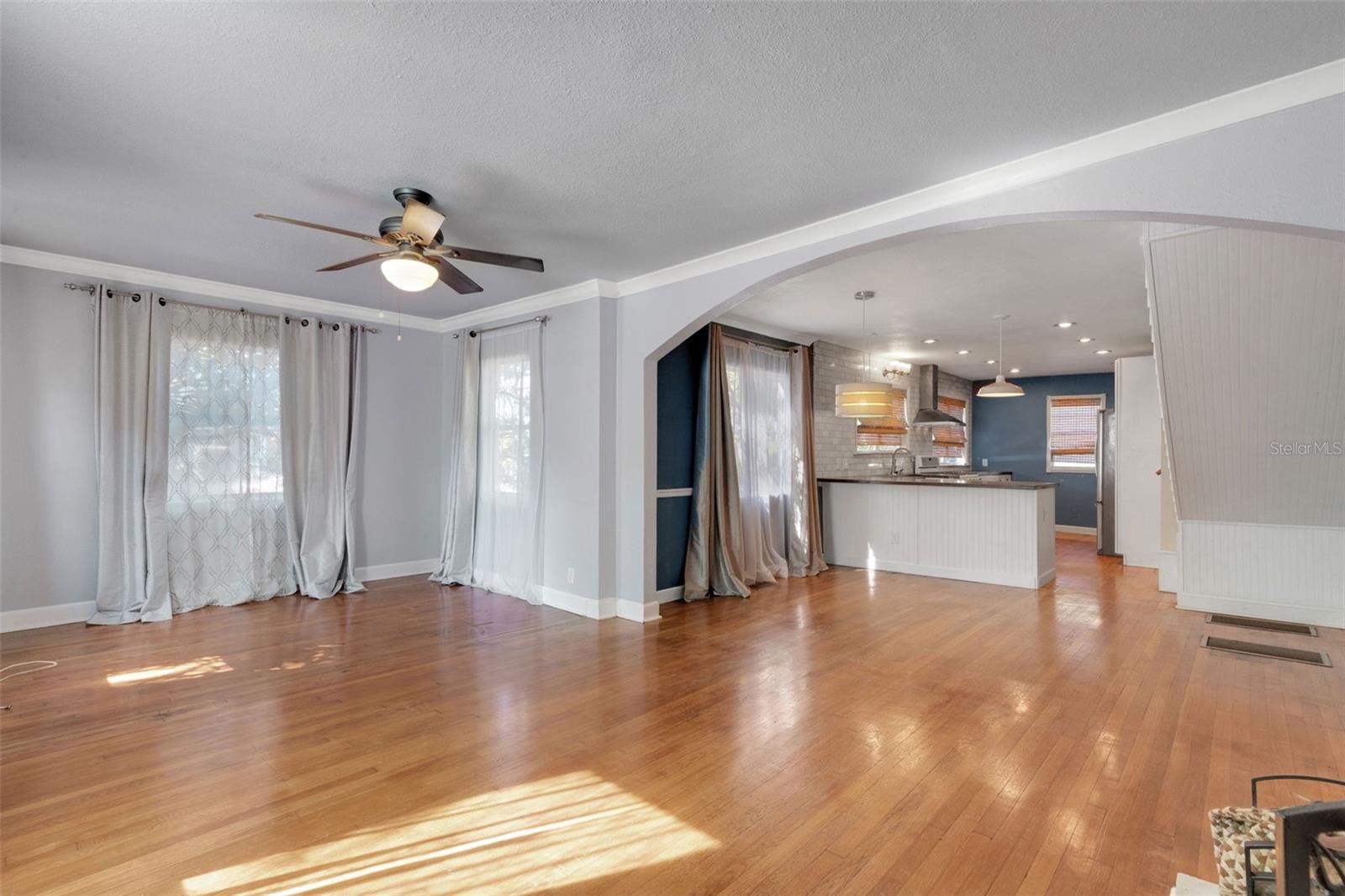 717 12TH AVE N, ST PETERSBURG, FL, 33701