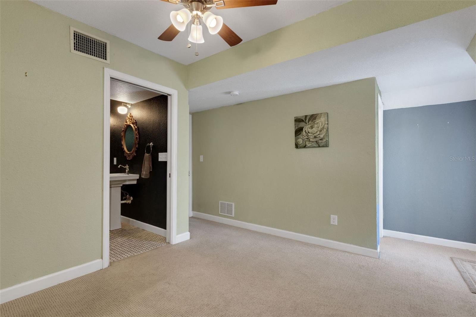 717 12TH AVE N, ST PETERSBURG, FL, 33701