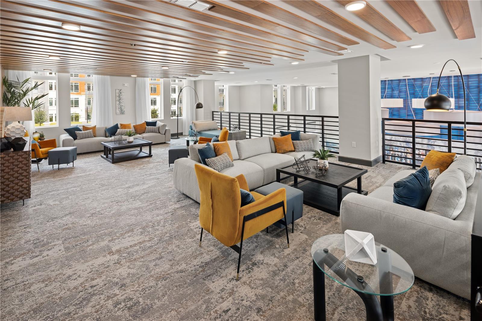 5256 INTERNATIONAL DR #C2, ORLANDO, FL, 32819